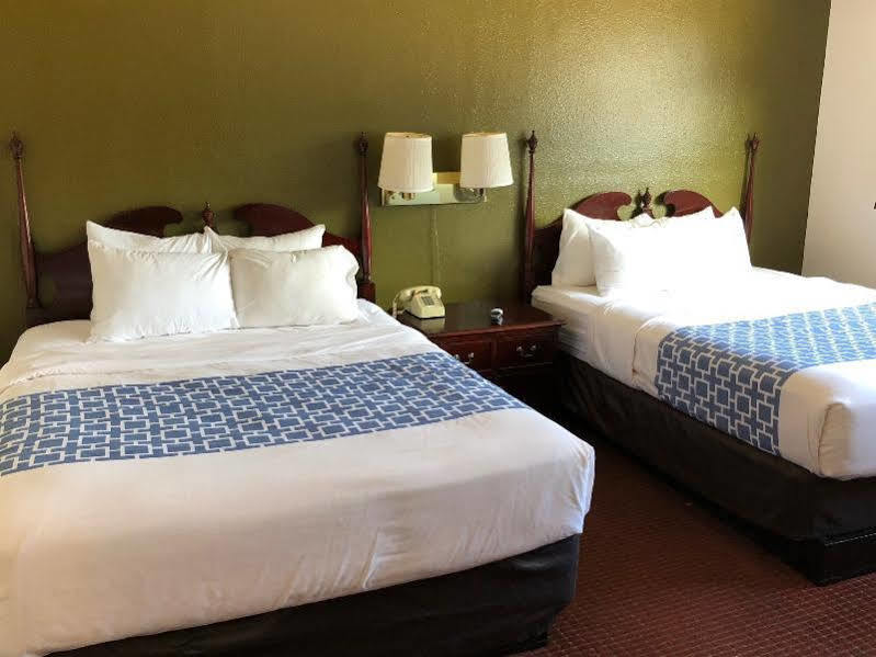 Rodeway Cedar Hotel Cedar City